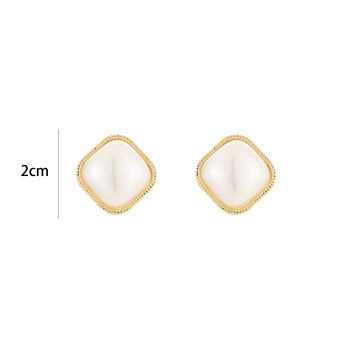 JE16300 - GOLD - CLIP SLUITING