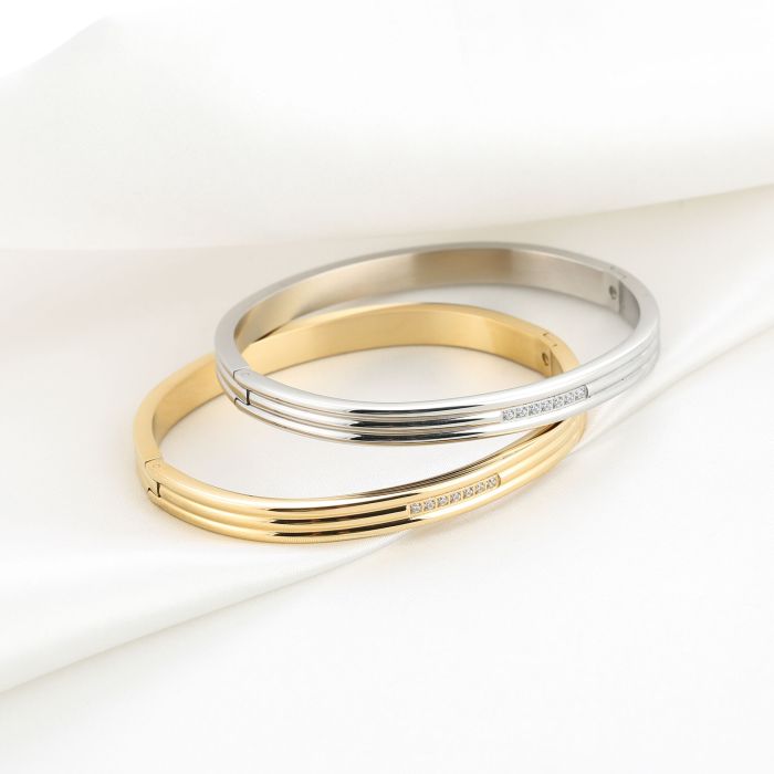 JE15774 - GOLD
