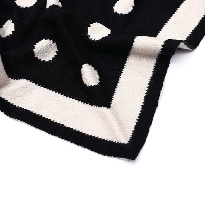 SH70845 - BLACK/BEIGE